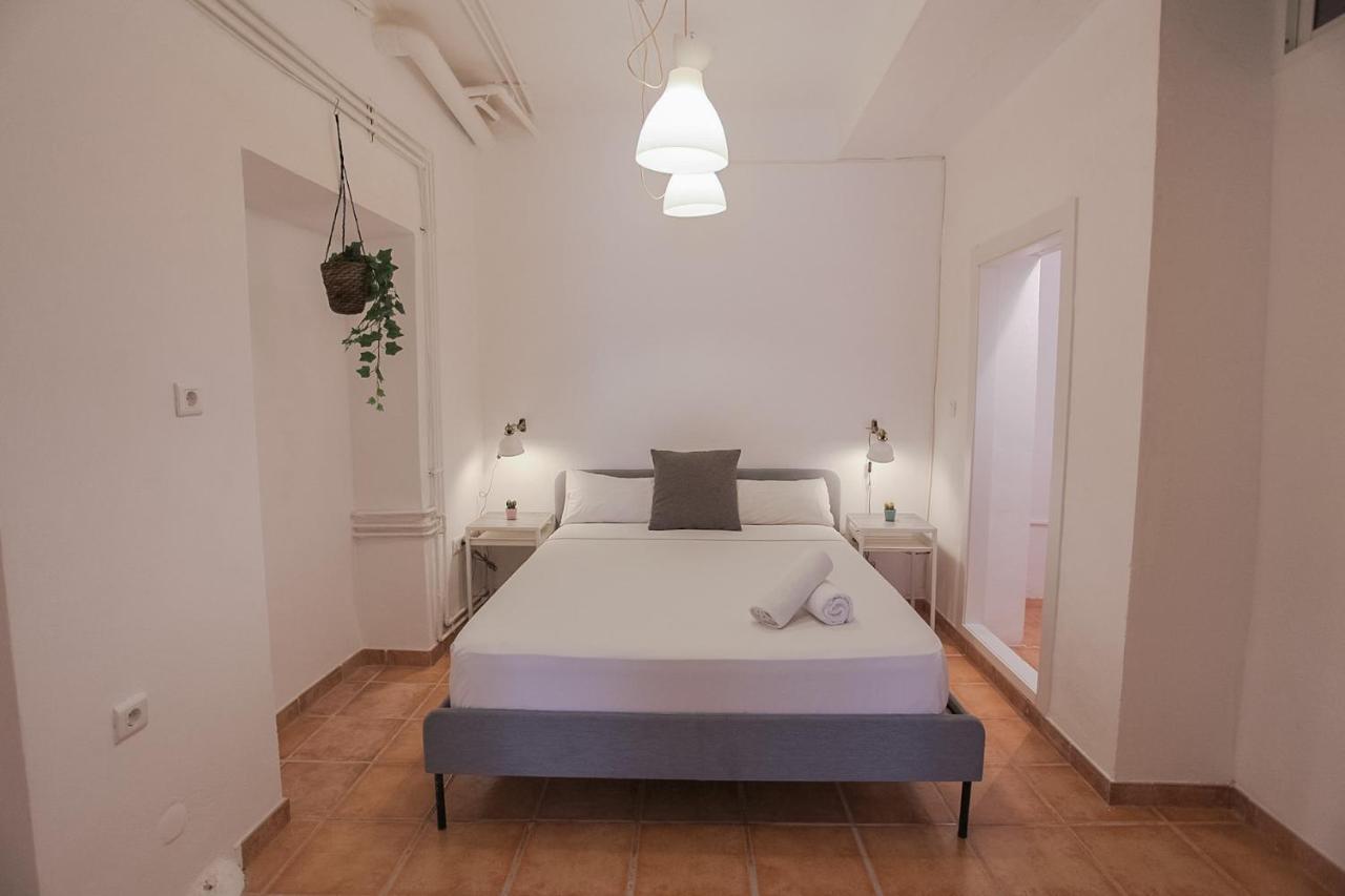 Centrico Apartamento Junto Al Cervantes Malaga Exterior photo